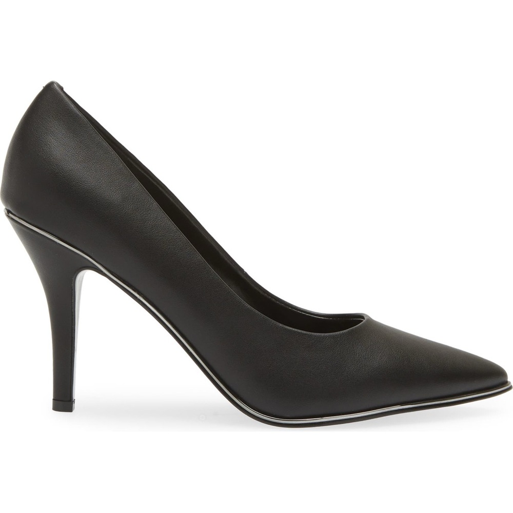 DKNY NWT Black Size 8.5 Peggy Pump